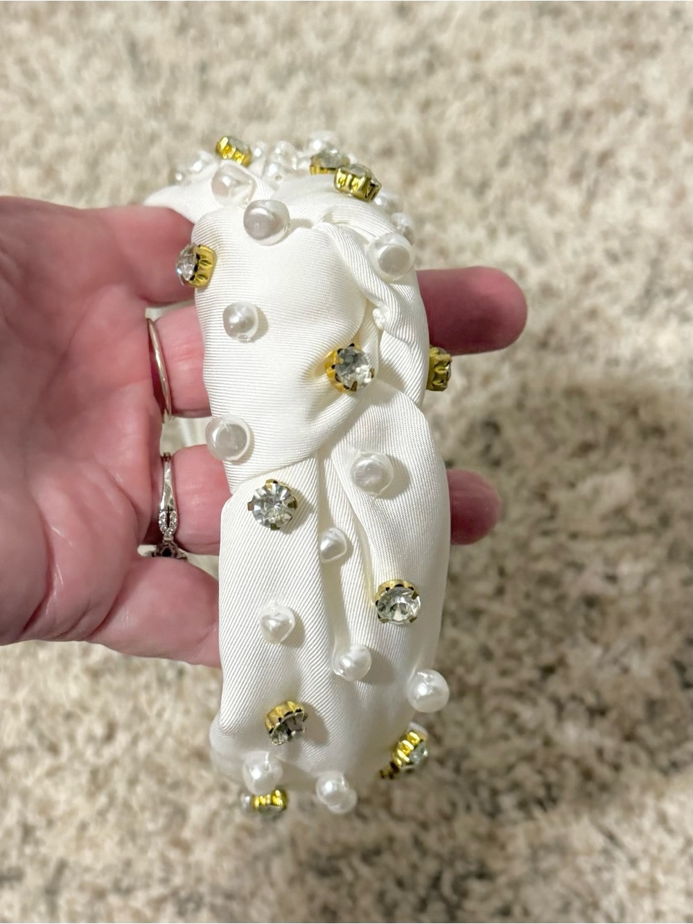 Rare Lilly Pulitzer white pearl & gold crystal knotted headband Wedding Festival